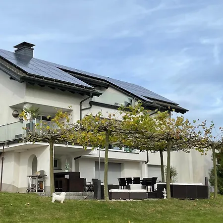 Kaja Mit Traumhaftem Seeblick Lejlighed Möhnesee