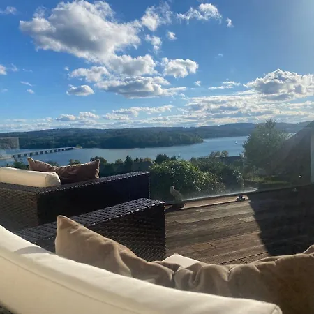 Kaja Mit Traumhaftem Seeblick Moehnesee
